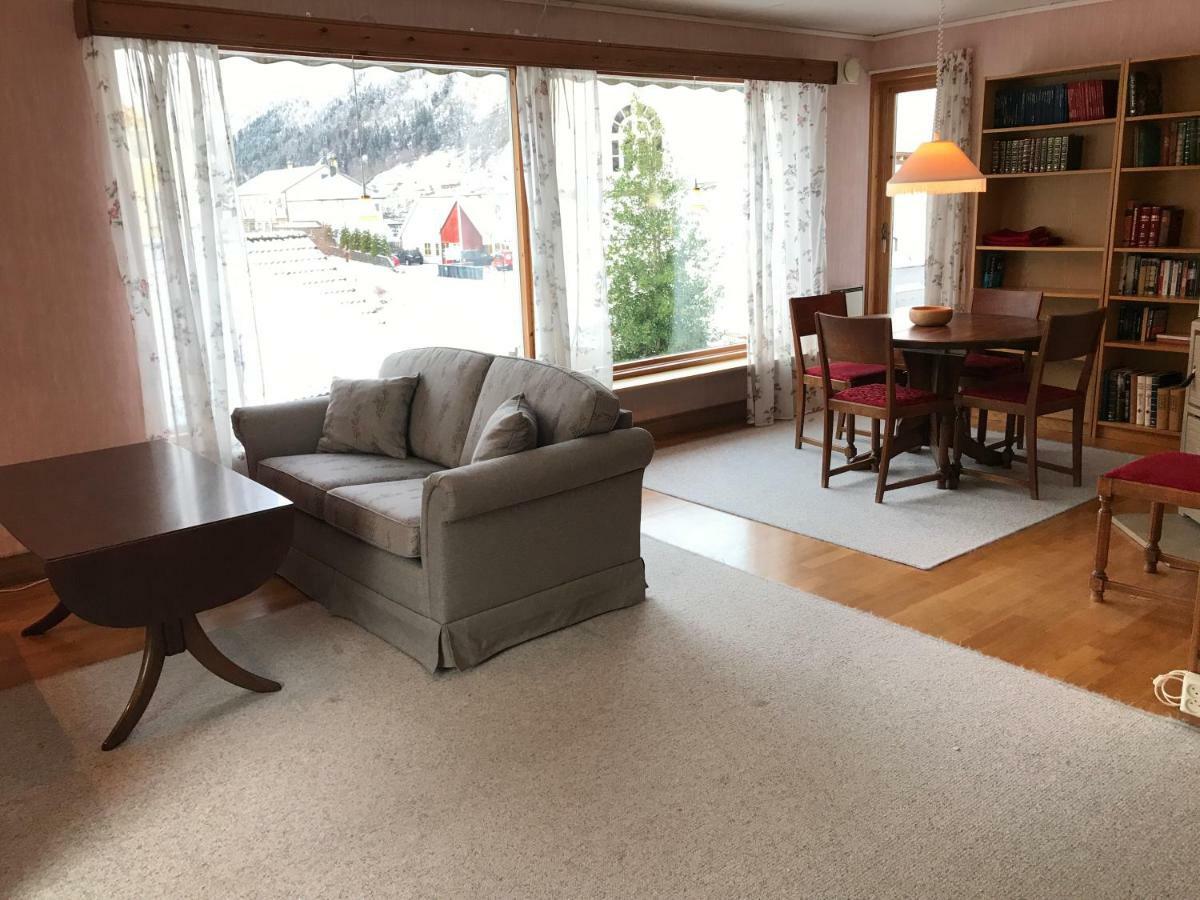 Villa Holmen 2 Balestrand Exterior photo